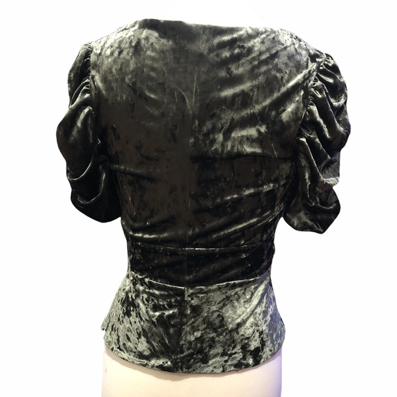 Topshop Crushed Velvet Short Sleeve Peplum Top - Picture 2 of 2